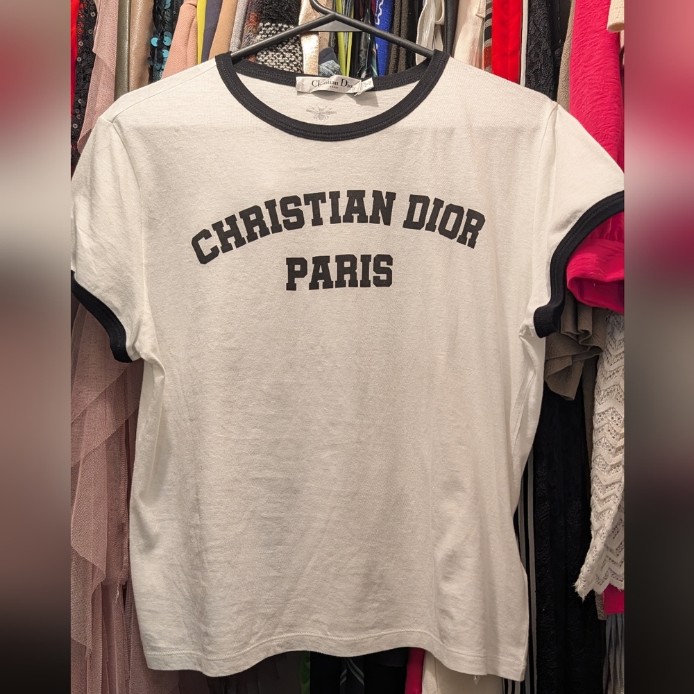 Christian Dior Paris signature on the front and black trim Size Medium - Picture 2 of 4